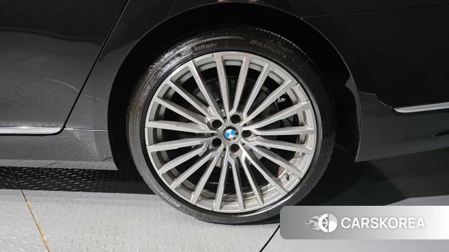 BMW 7 Series (G11) id 4662574 из Кореи 13
