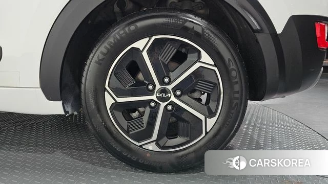 Kia Di Ol Nu Niro id 4534613 из Кореи 13