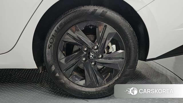 Hyundai Avante (CN7) id 4470480 из Кореи 13