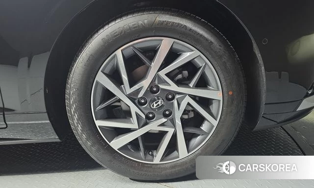 Hyundai Grandeur Hybrid (GN7) id 4940873 из Кореи 13