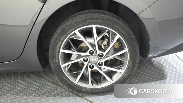 Hyundai Avante (CN7) id 4759278 из Кореи 13