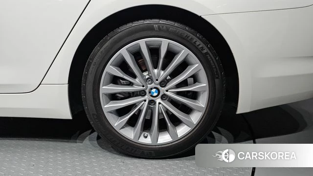 BMW 5 Series (G30) id 4574485 из Кореи 13