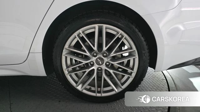 Genesis G70 id 4520336 из Кореи 13