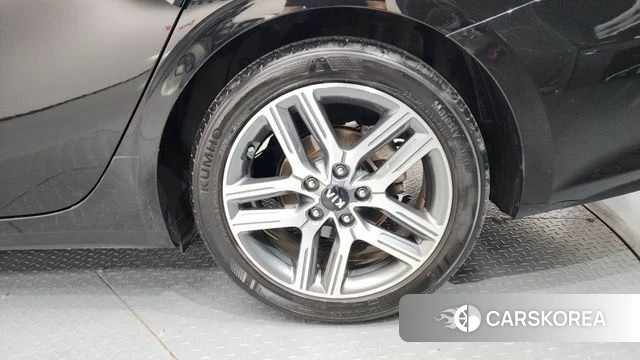 Kia Come New K3 id 4490669 из Кореи 13