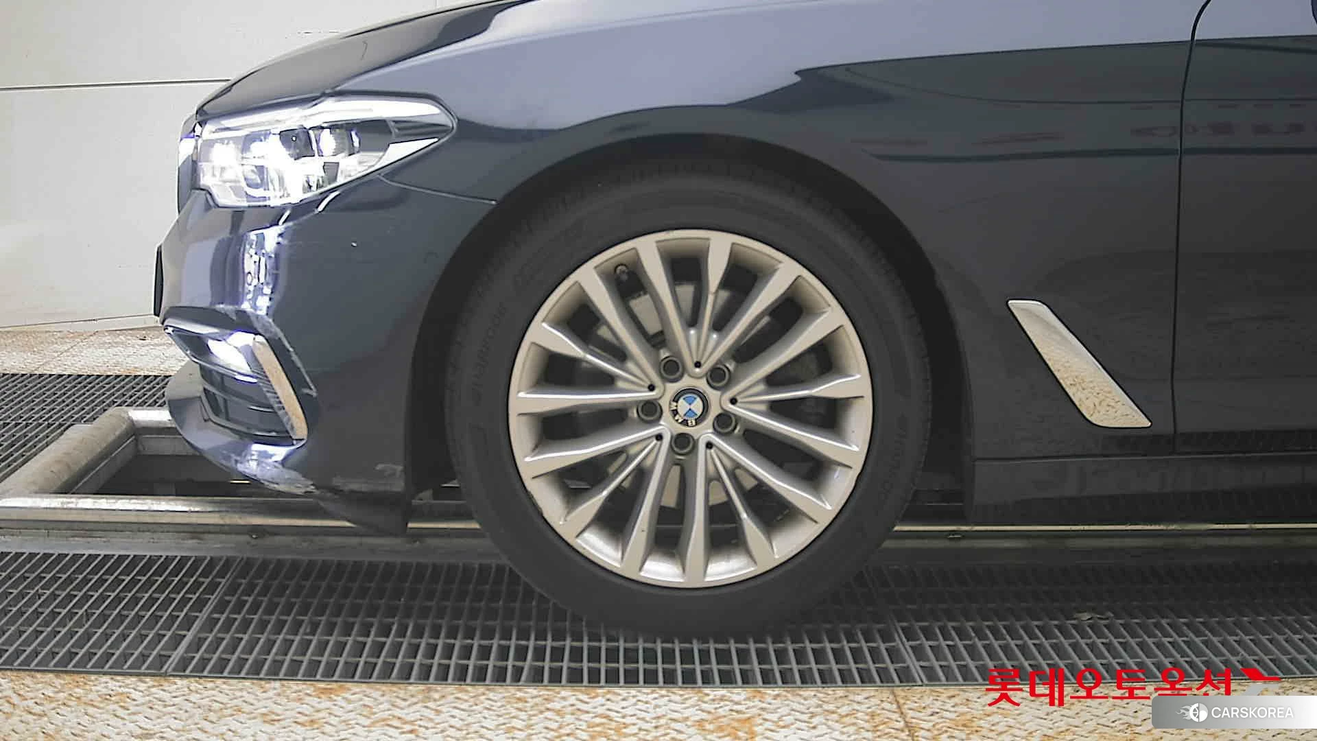 BMW  520d id 4498332 из Кореи 13