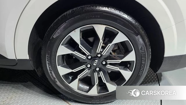 Kia Carnival 4th generation id 4646888 из Кореи 13