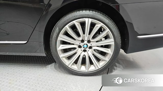 BMW 7 Series (G11) id 4417208 из Кореи 13