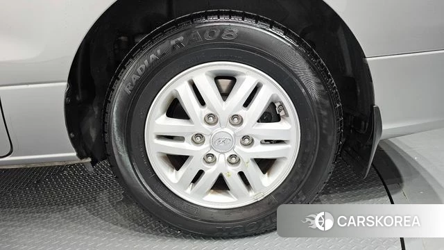 Hyundai The New Grand Starex id 4356389 из Кореи 13