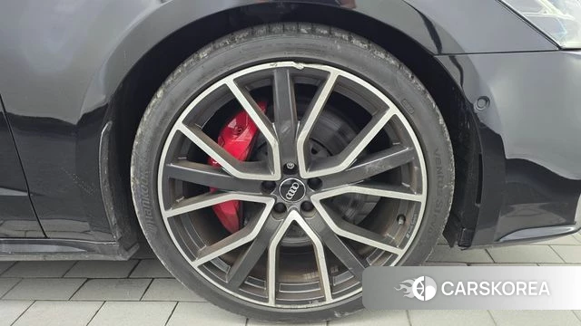 Audi A7 (4K) id 4836607 из Кореи 13