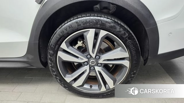 Volvo V60 Cross-Country 2nd Generation id 4476179 из Кореи 13