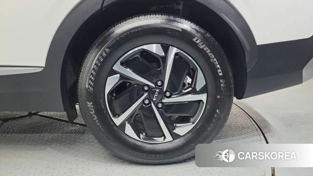 Kia Sportage 5th Generation Hybrid id 4879749 из Кореи 13