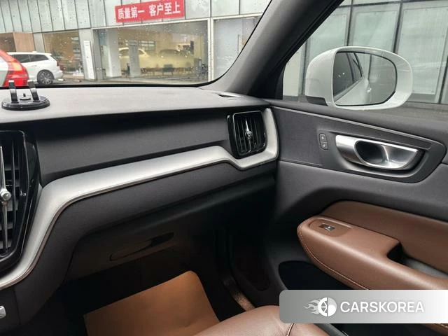 Volvo XC60 id 4234847 из Китая 13