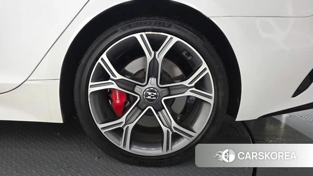 Kia Stinger id 4755002 из Кореи 13