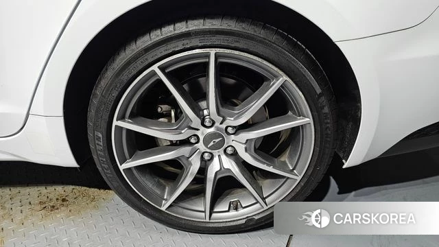 Genesis The New G70 id 4395492 из Кореи 13