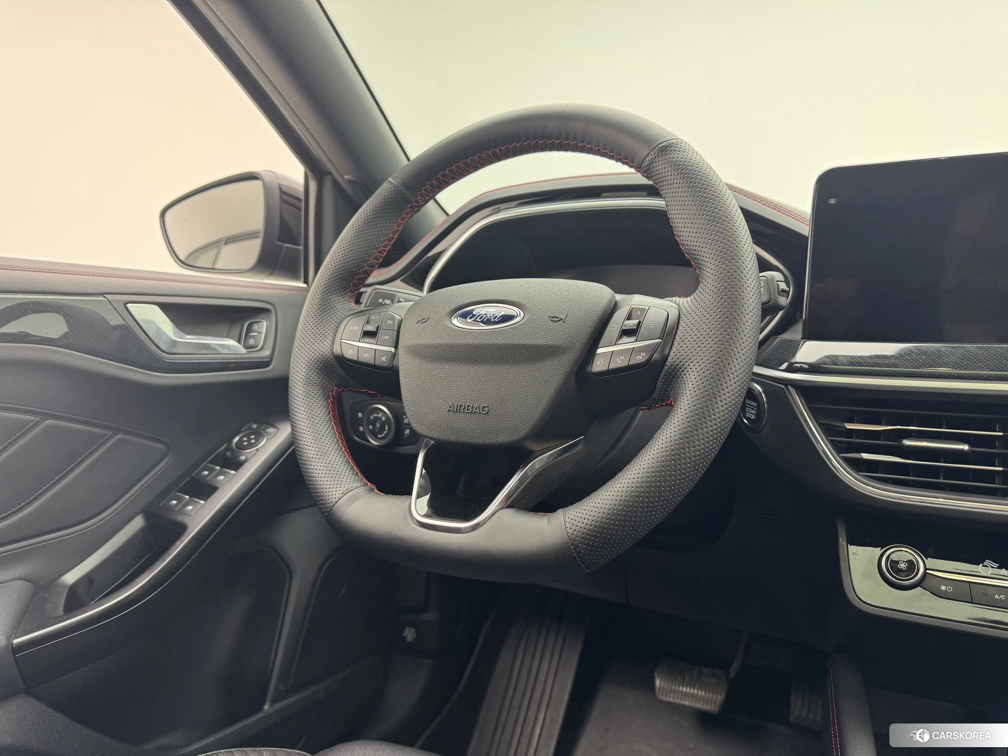 Ford Fox id 4419423 из Китая 13