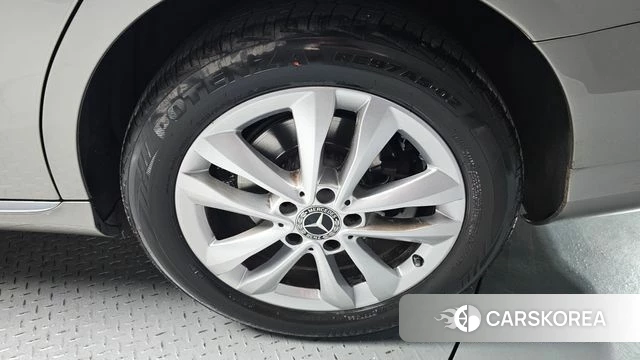 Mercedes-Benz C-Class W205 id 4698678 из Кореи 13