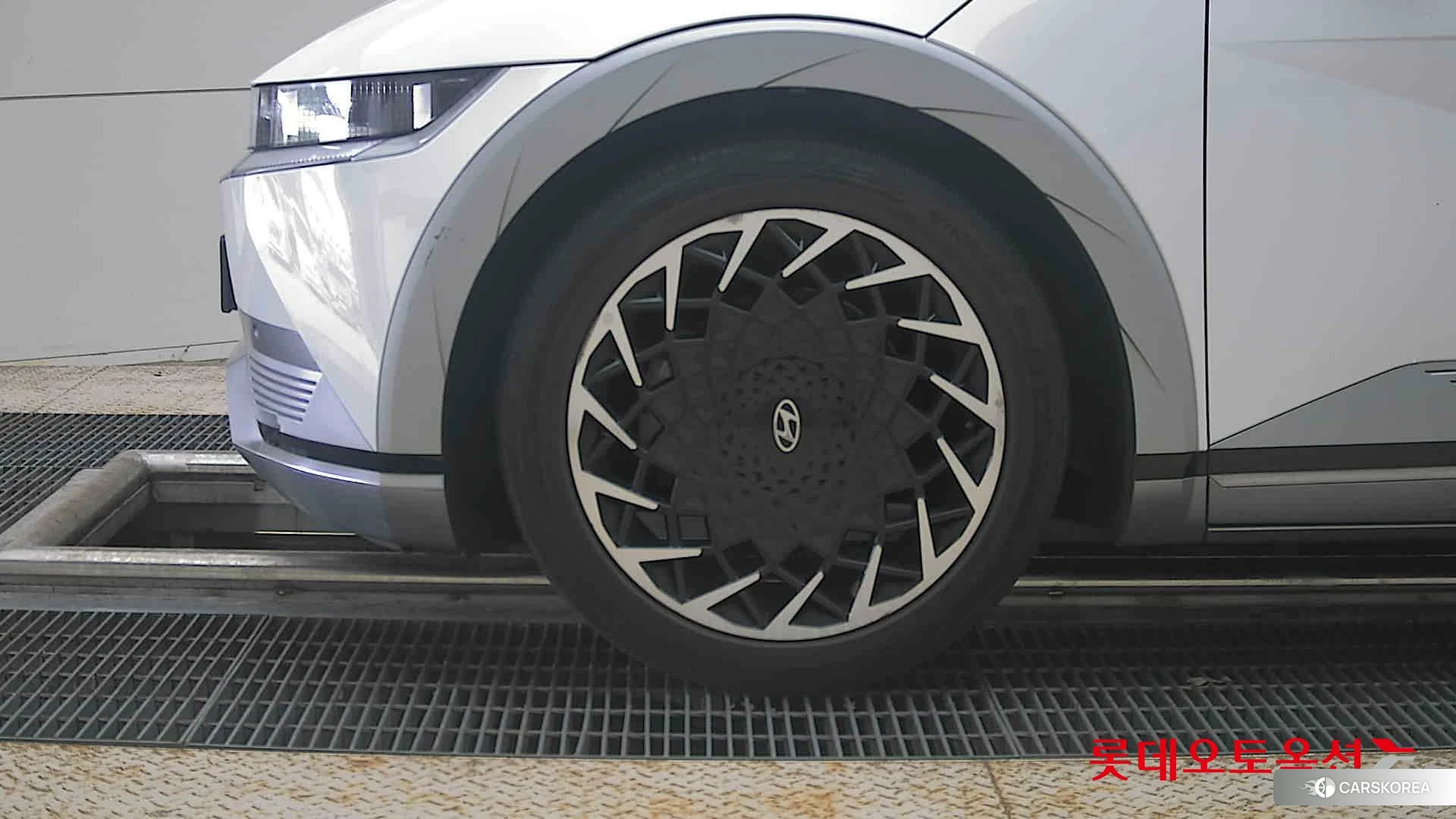 Hyundai IONIQ 5 id 4498381 из Кореи 13