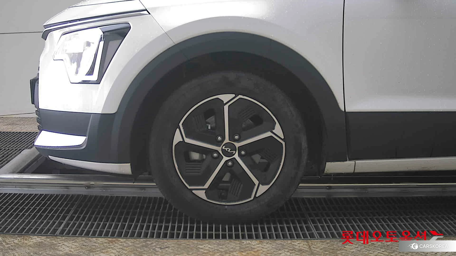 Kia Niro Hybrid id 3869427 из Кореи 13