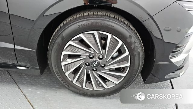 Hyundai Sonata D Edge Hybrid (DN8) id 4427340 из Кореи 13