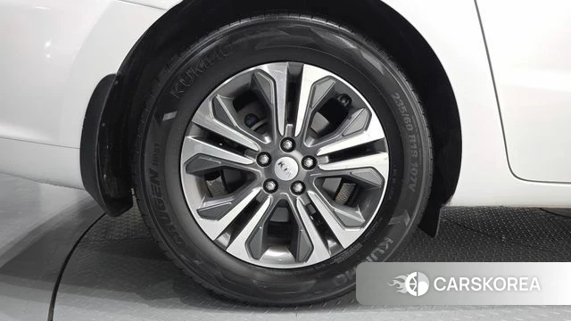 Kia The New Carnival id 4610219 из Кореи 13