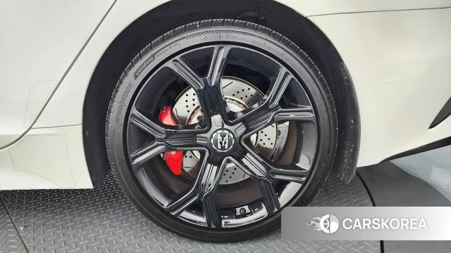 Kia Stinger id 4269367 из Кореи 13
