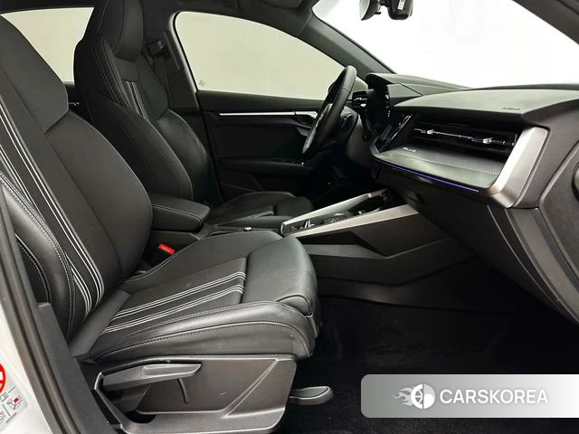 Audi A3 id 4342155 из Китая 13