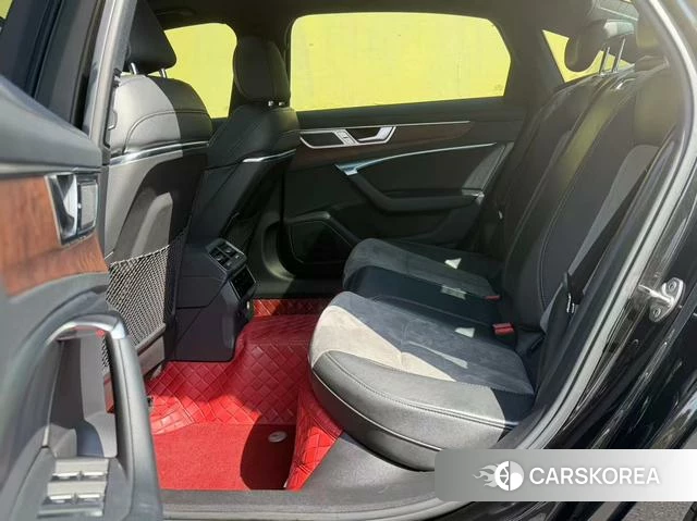 Audi A6L id 4241598 из Китая 13