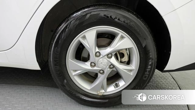 Hyundai Avante (CN7) id 4402861 из Кореи 13