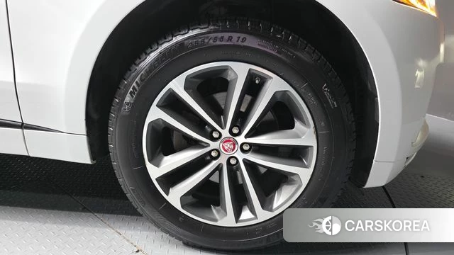 Jaguar F-PACE id 4490586 из Кореи 13