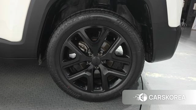 Jeep Renegade id 4730783 из Кореи 13