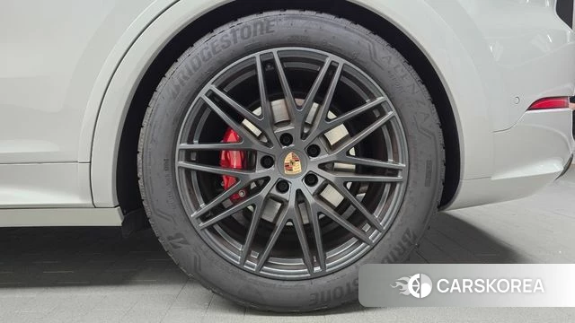 Porsche Cayenne (PO536) id 4590161 из Кореи 13