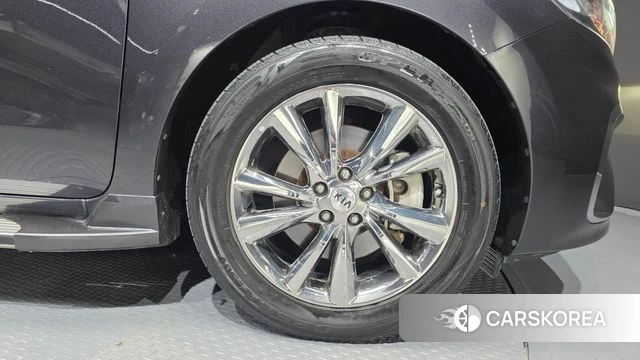 Kia The New Carnival id 4356975 из Кореи 13