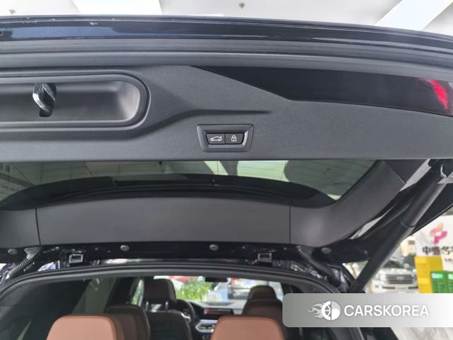 BMW X7 id 4359479 из Китая 13