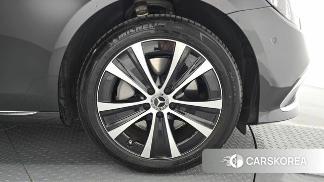 Mercedes-Benz E-Class W213 id 4482188 из Кореи 13