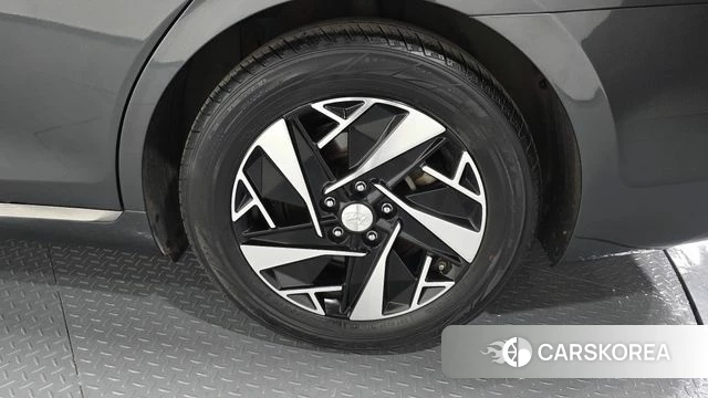 Hyundai The New Grandeur IG Hybrid id 4186841 из Кореи 13