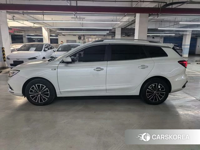 Roewe Ei5 id 4208434 из Китая 13