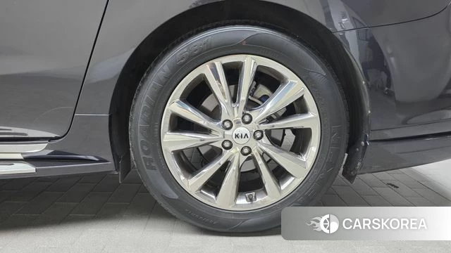 Kia The New Carnival id 4776174 из Кореи 13