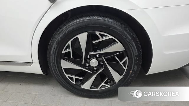 Hyundai The New Grandeur IG Hybrid id 4636864 из Кореи 13
