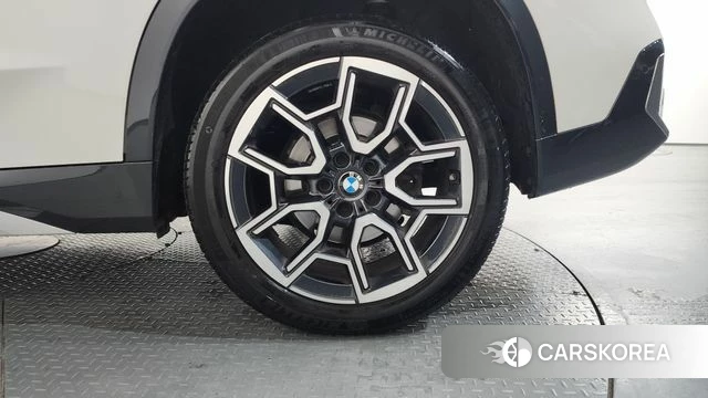 BMW X1 (U11) id 4719970 из Кореи 13