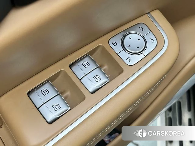 Ideal car Ideal ONE id 4253428 из Китая 13