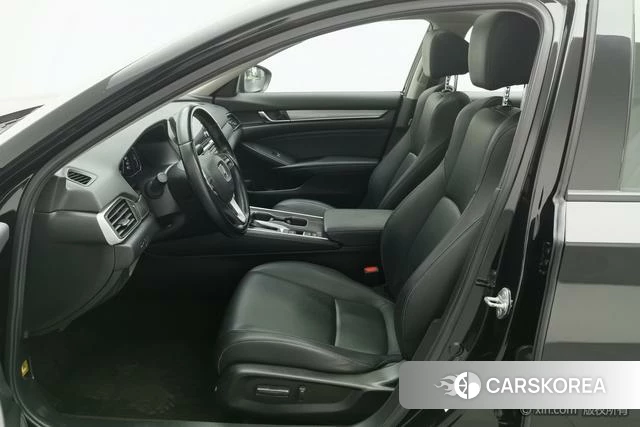 Honda Accord id 4276189 из Китая 13