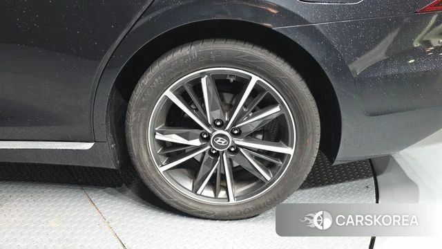Hyundai The New Grandeur IG id 4609797 из Кореи 13