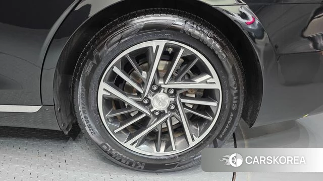 Hyundai The New Grandeur IG id 4232438 из Кореи 13