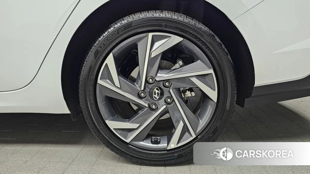 Hyundai The New Avante (CN7) id 4480198 из Кореи 13