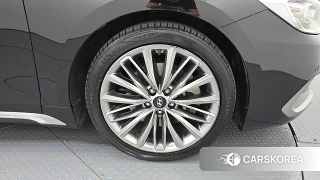 Hyundai Grandeur IG id 4246315 из Кореи 13