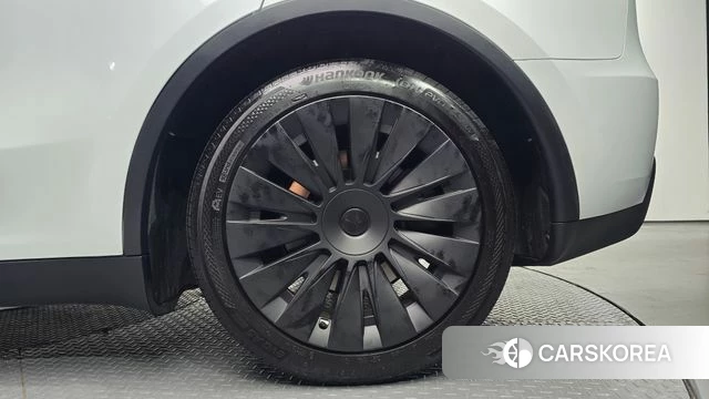 Tesla Model Y id 4834753 из Кореи 13