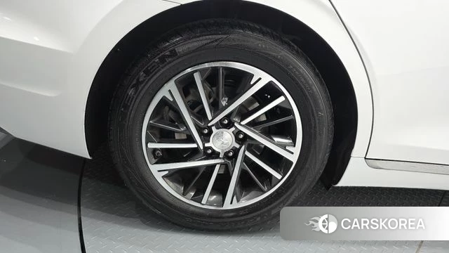 Hyundai The New Grandeur IG id 4231486 из Кореи 13