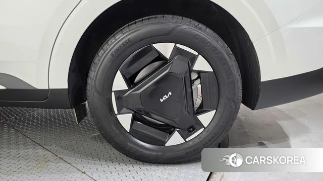 Kia The New Carnival 4th Generation id 4934612 из Кореи 13
