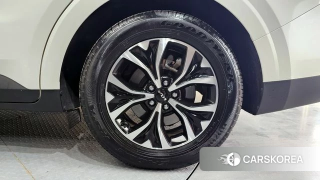 Kia Carnival 4th generation id 4231613 из Кореи 13