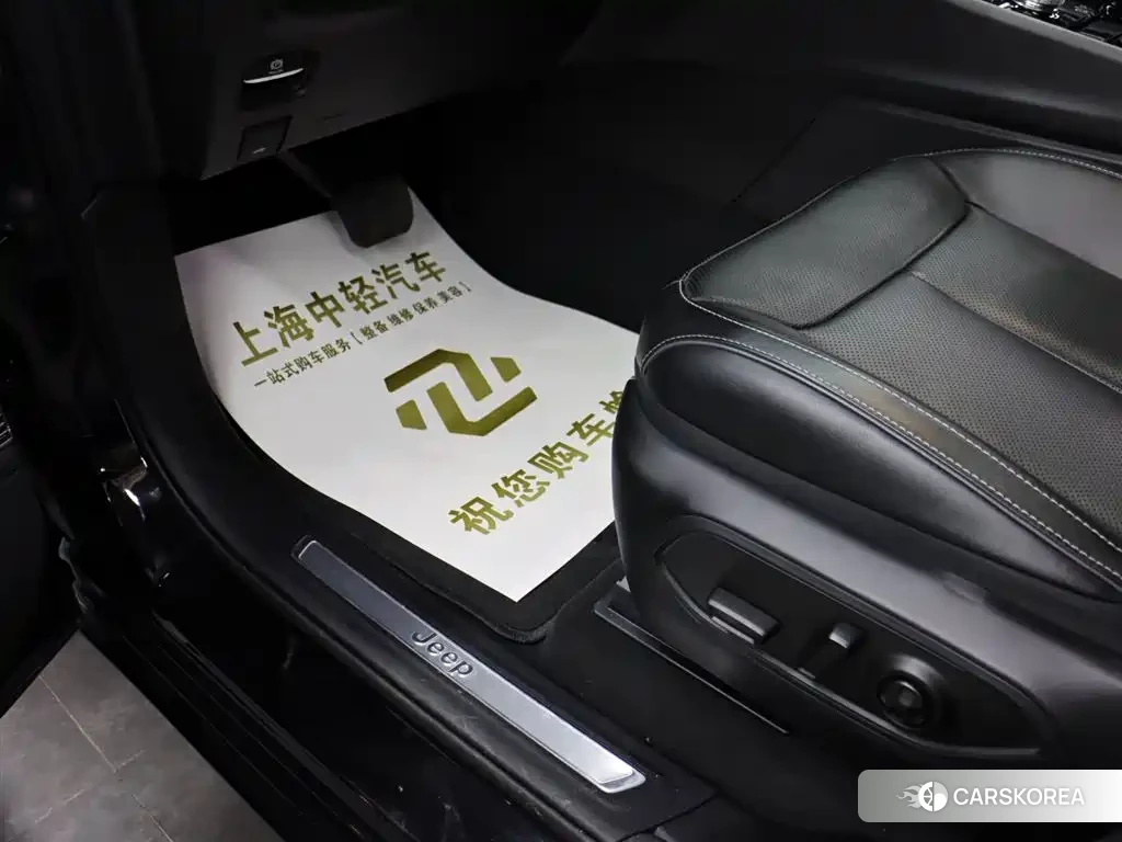 Jeep Grand Cherokee 4xe (imported) id 4577853 из Китая 14